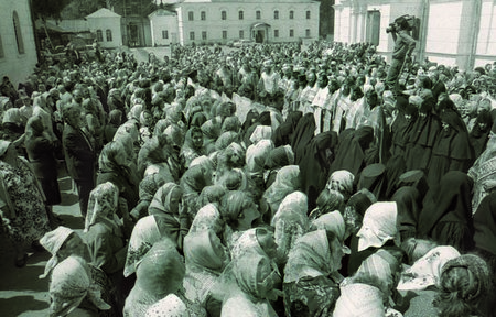31.Молебен на соборной площади Спасо-Евфр.мон-ря